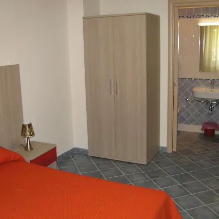 Lions Aparthotel *
