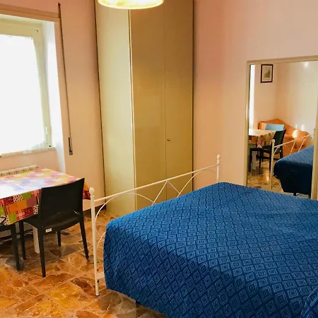 Aparthotel Lions *